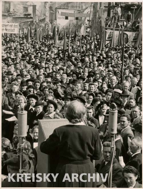 Frauentag 1949 in Wiener Neustadt. Sprecherin: Gabriele Proft