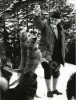Foto von Konrad Lorenz mit Hunden o. J. (ca. 1980)